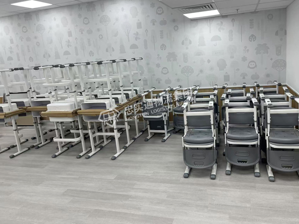 忠實(shí)通物流學(xué)而思課桌椅惠州至香港專線整車(chē)運(yùn)輸案例