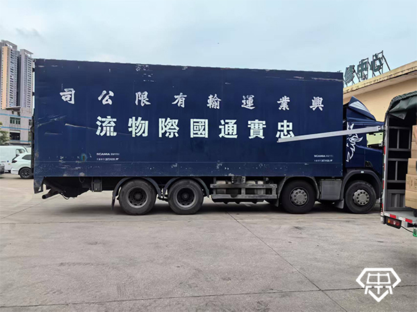 廣州發(fā)往香港物流專線便捷的粵港物流服務(wù)